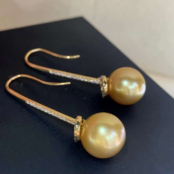 Tsukihana ™ 18K Gold South Sea Pearl With Diamond Earrings - TS001 - Roselle Jewelry