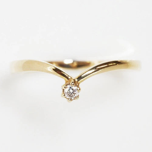 Light Luxury V Shape Solitaire Diamond Ring - LR15 - Roselle Jewelry